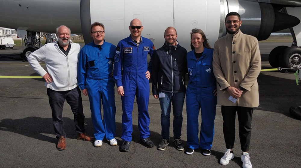 Christoph Klopp mit dem Team der ISS.