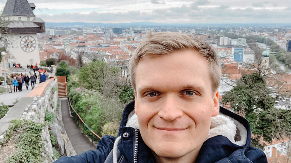 Ein Blick über die Hospitations-Heimat: Peer Niehof über den Dächern von Graz.