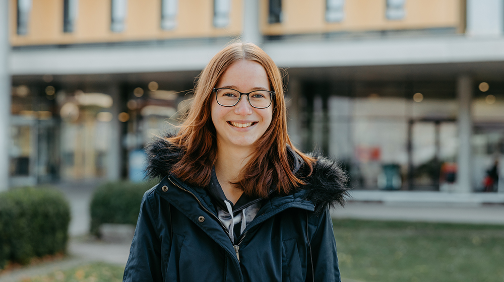 Katharina Bade studiert Informatik und hat beim Bundeswettbewerb für Künstliche Intelligenz in der Kategorie 