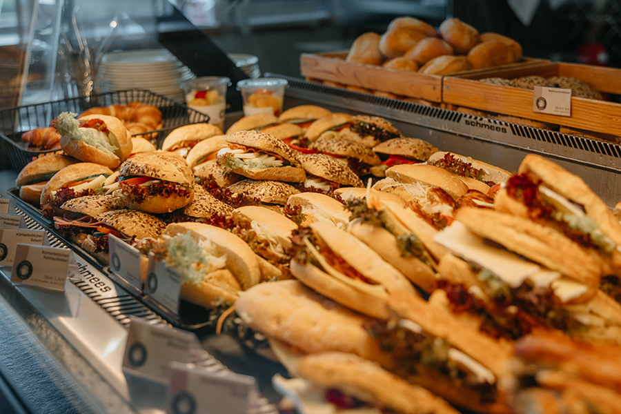 The selection of rolls in the coffee pot on the campus of the Medical Faculty (c) Hannah Theil Uni Magdeburg 