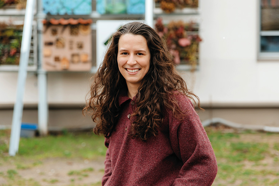 Portrait von Helena Horn (c) Hannah Theile Uni Magdeburg