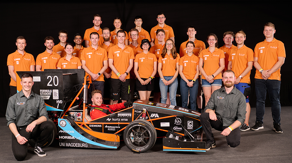 Group photo of the UMD Racing Team (c) Formula Student Germany