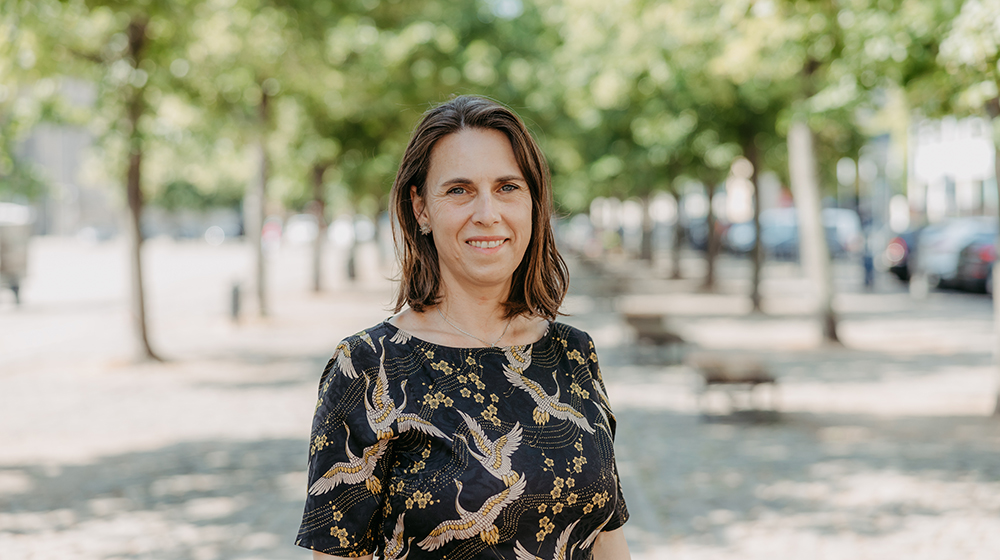 Portrait Prof. Eva Heidbreder (c) Jana Dünnhaupt Uni Magdeburg