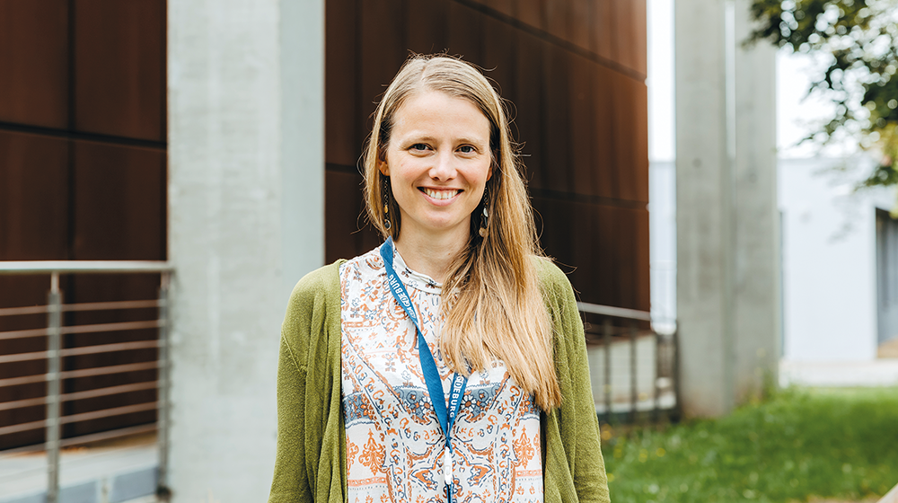 Portrait Dr. Anne Maass (c) Jana Dünnhaupt Uni Magdeburg