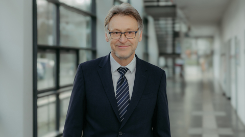 Prof. Strackeljan (c) Jana Dünnhaupt, University of Magdeburg