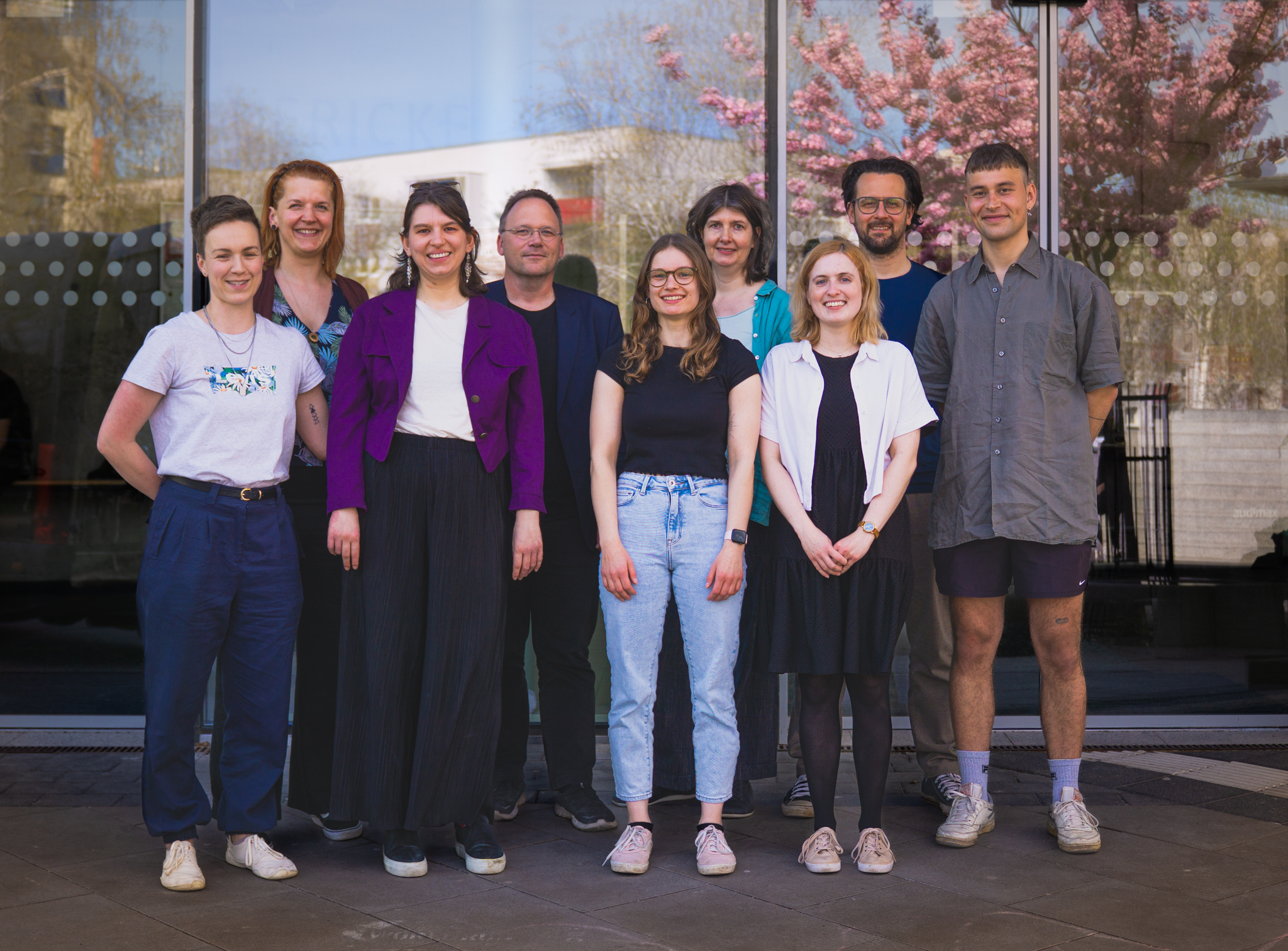 Mitglieder der Projektgruppe: Linn-Kristin Adler, Kathrin Hamann, Samantha Schmalenbach-Arroyo, Prof. Dr. Kersten Roth, Lea Wesemann, Katrin Enders, Anna Miehe, René Schneider, Max Harbich – v. li. n. re. (Foto: Linn-Kristin Adler Universität Magdeburg)